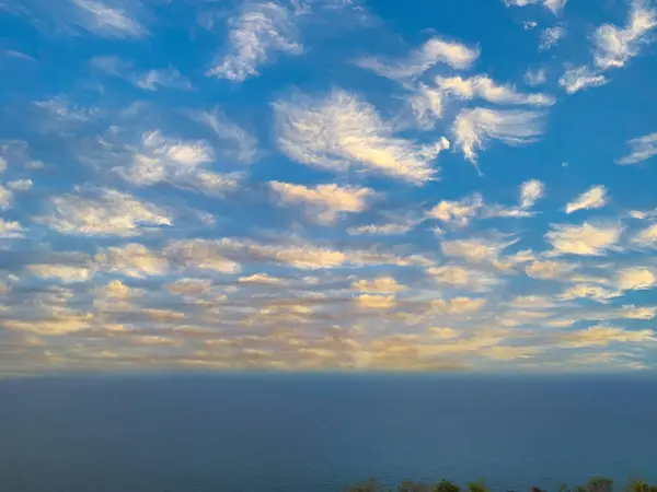 Beautiful Cloudscape Sea Blue Sky Sunset Time — Stock Photo, Image