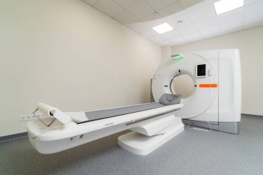 İnceleme için modern tıbbi ekipmanlar. Yeni teknolojiler profesyonel tarayıcı.