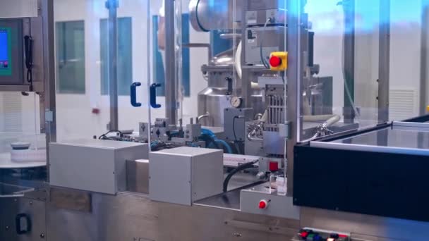 Pharmacie Médecine Pilule Arrière Plan Production Machines Pharmaceutiques Pour Fabrication — Video