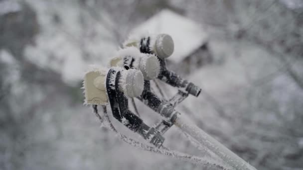 Led Sníh Satelitním Talíři Zmrzlý Sníh Satelitním Talíři Zimě — Stock video