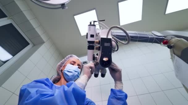 Χειρουργός Χειρουργός Ασθενής Χειρουργός Χειρουργικός Οφθαλμικός Καταρράκτης Νοσοκομειακή Χειρουργική — Αρχείο Βίντεο
