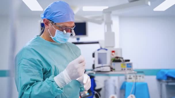 Groupe Chirurgiens Opération Professionnels Médicaux Pendant Salle Opération — Video