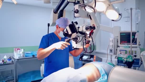 Spinale Chirurgie Groep Chirurgen Operatiekamer Met Chirurgische Apparatuur Laminectomie Moderne — Stockvideo