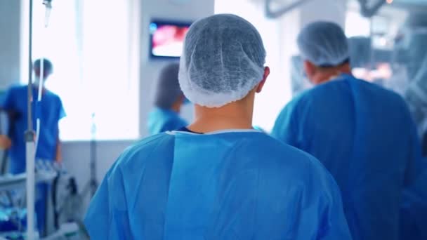 Operaci Lékařský Tým Operačním Sále Nemocnice Práce Chirurgickými Nástroji — Stock video
