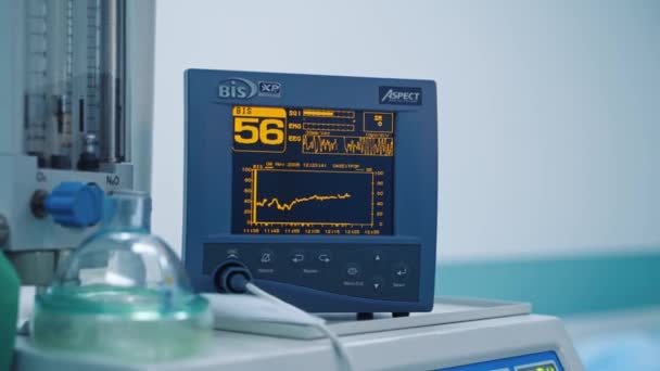 Ventilación Pulmonar Mecánica Unidad Cuidados Intensivos Monitor Signos Vitales Hospital — Vídeos de Stock