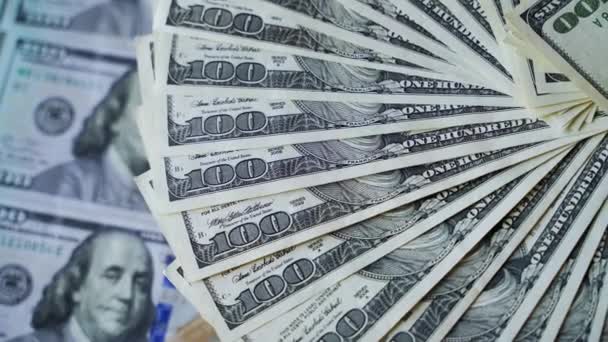 Çemberde Çürümüş Dolar Banknotları 100 Dolarlık Banknotların Rotasyonu Amerikan Parasının — Stok video