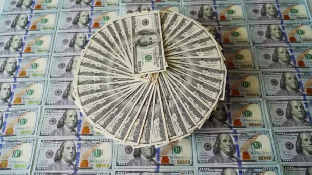 Hintergrund Ist Bargeld Auf Dem Hintergrund Amerikanischer 100 Dollar Banknoten — Stockvideo