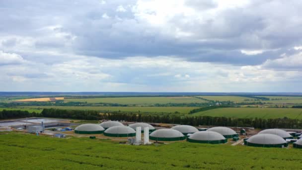 Innovative Complex Biogas Production Panoramic View Biogas Plant Green Fields — Stock Video