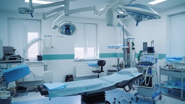 Leerer Operationssaal Krankenhaus Interieur Des Operationssaals Der Modernen Klinik — Stockvideo