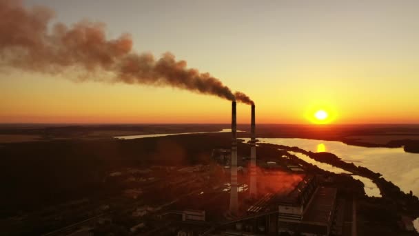 Widok Powietrza Obszar Przemysłowy Widok Lotu Ptaka Elektrownię Dymem Kominów — Wideo stockowe