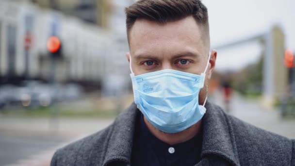 Uomo Affari Con Maschera Facciale Uomo Affari Durante Epidemia Covid — Video Stock