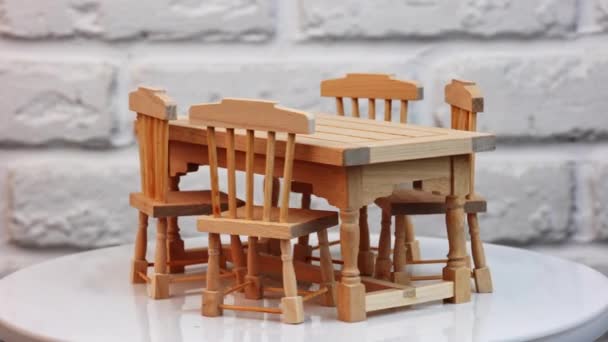 木制微型玩具店家具 漂亮的微型玩具娃娃家具 — 图库视频影像