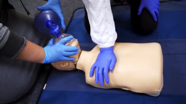 Manequim Intubação Para Treinamento Avançado Suporte Vida Cardíaca Cursos Médicos — Vídeo de Stock