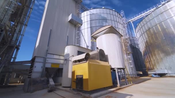 Zakłady Przetwórstwa Silosy Suszenia Przechowywania Produktów Rolnych Mąki Zbóż Zbóż — Wideo stockowe