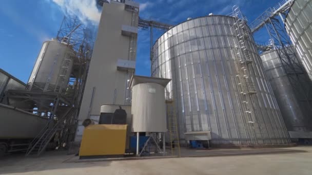 谷物升降机 用于储存小麦和其他谷物 农业筒仓 — 图库视频影像