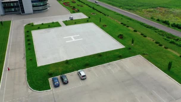 Место Посадки Вертолета Вид Воздуха Крупный Современный Промышленный Завод — стоковое видео