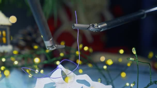 Pinces Minuscules Système Vinci Attachant Noeud Sur Fil Fixation Fil — Video