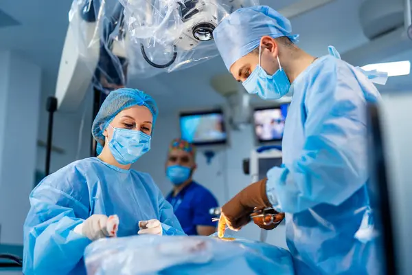 Tecnologie Chirurgiche Sanitarie Chirurgo Professionista Che Lavora Pronto Soccorso — Foto Stock