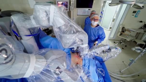 Sistema Cirúrgico Robótico Hospital Robô Para Operações Minimamente Invasivas Controladas — Vídeo de Stock