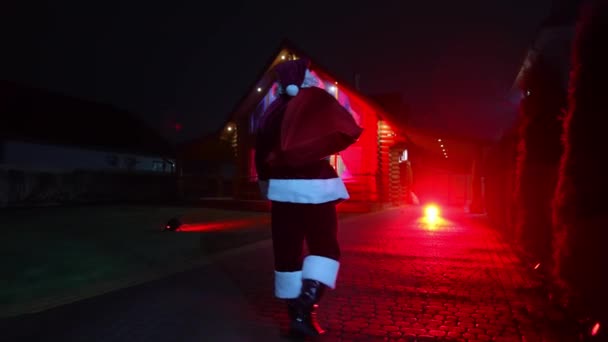 Papá Noel Trae Regalos Para Navidad Santa Claus Preparándose Para — Vídeos de Stock