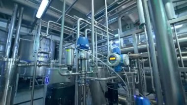 Süt ürünleri üretim tesisi. Süt ürünleri üretimi için modern fabrika