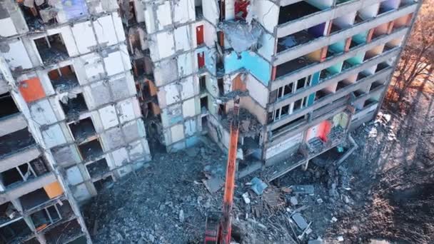 Spezielle Maschinen Zerstören Alte Gebäude Zerstörung Eines Gebäudes Mit Spezialmaschine — Stockvideo
