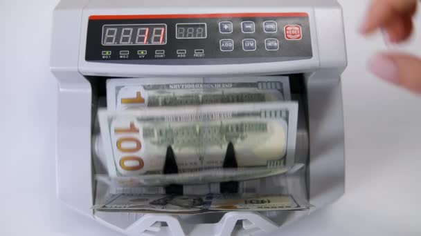 Automatikus Pénz Számolás Gépben Elektronikuspénz Automata Számolja Dollár Bankjegyeket Előre — Stock videók