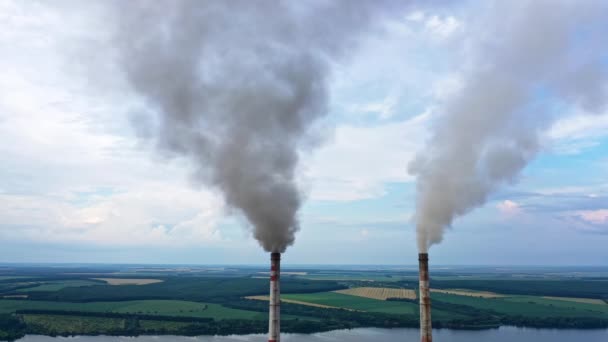 Zanieczyszczenie Powietrza Atmosferycznego Dymem Przemysłowym Rury Dymem Chemicznym Zakładów Przemysłowych — Wideo stockowe