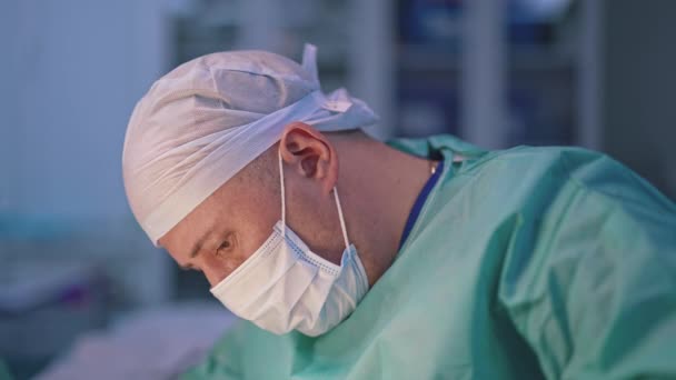 Médico Durante Cirugía Quirófano Cirugía Plástica Del Cuerpo Abdominoplastia — Vídeos de Stock