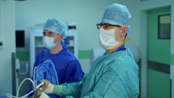 Профессиональные Хирурги Работают Операционной Палате Хирурги Скорой Помощи — стоковое видео