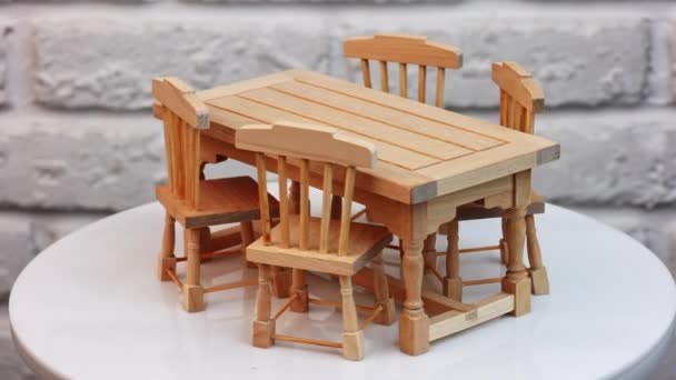 Table Basse Avec Chaises Pour Jouets Tiny Décoration Meubles Pour — Video