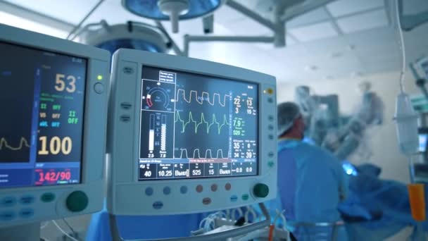 Lékařský Monitor Pracující Chirurgickém Oddělení Nouzový Chirurgický Profesionální Přístroj — Stock video