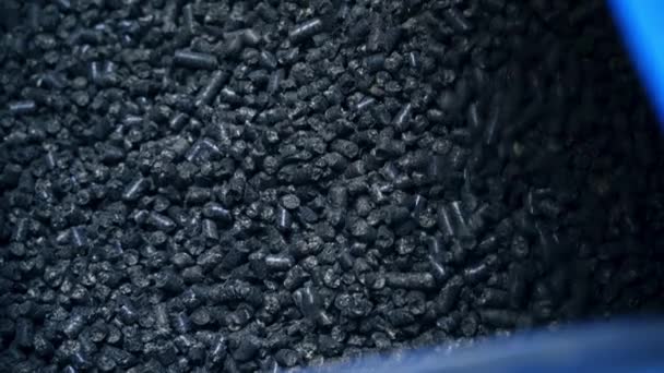 化学燃料的大型工厂储存 黑暗农业技术的现代坦克 — 图库视频影像