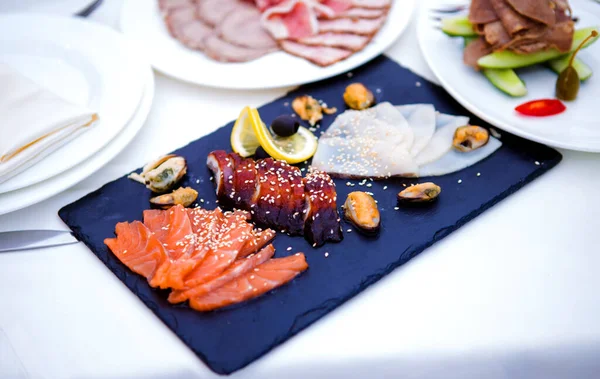 Cold cuts: cold cuts on slate plate