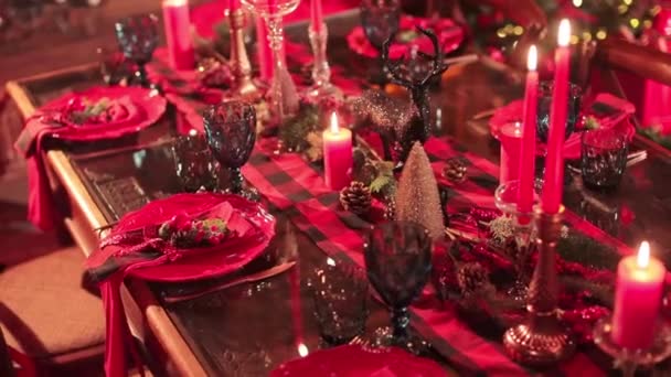 Couleurs Rouges Nuances Dans Décoration Table Noël Festive Décorations Brillantes — Video
