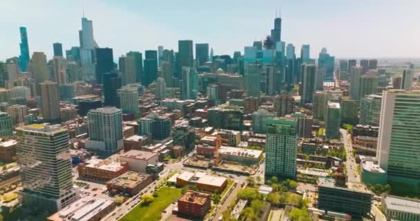 Güzel Şehrin Inanılmaz Güneşli Manzarası Chicago Şehrinin Gökdelenleri Illinois Mavi — Stok video