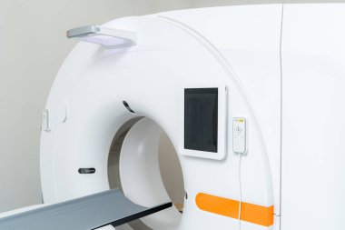 Bilgisayar hastanesi teknolojileri tarıyor. Geniş teşhis sağlık hizmetleri aygıtı.