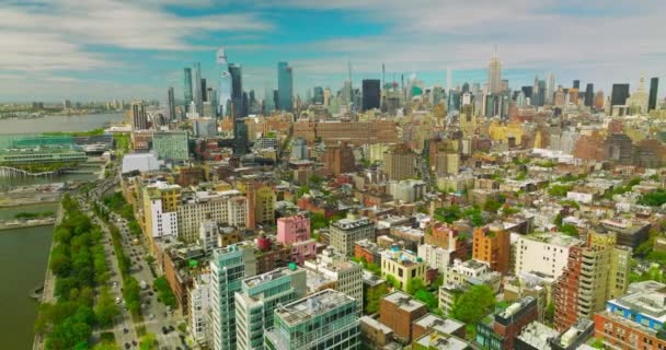 Яркая Красочная Разнообразная Панорама Нью Йорка Солнечная Полуденная Съемка Над — стоковое видео