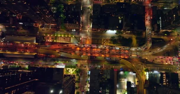 Survolez Pont Queensboro Avec Trafic Achalandé Plusieurs Voitures Déplaçant Long — Video