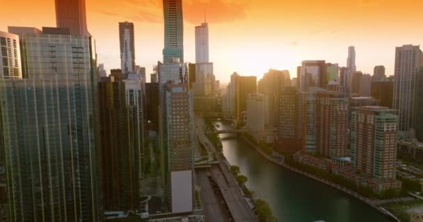 Neuvěřitelná Scenérie Úžasné Metropole Při Západu Slunce Krásné Chicago Mrakodrapy — Stock video
