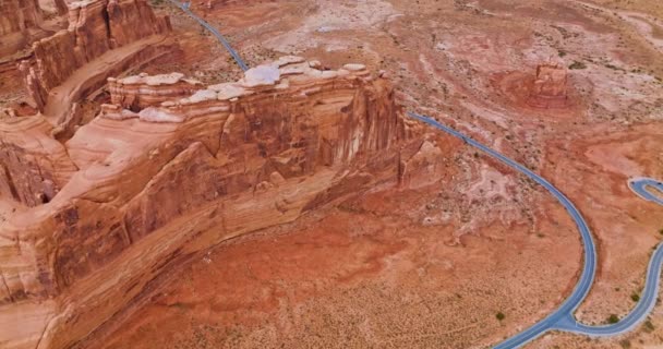 Uitstekende Hoge Oranje Rotsen Van Bryce Canyon Utah Usa Vliegen — Stockvideo