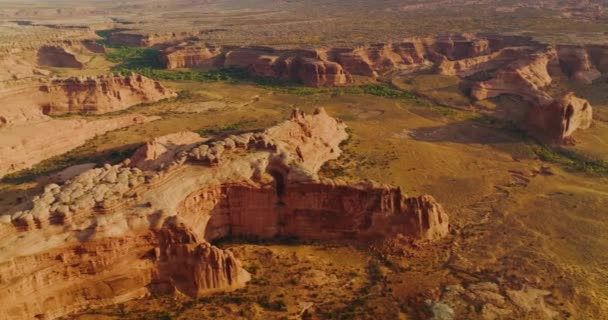Arches Canyons Utah Usa Verbazingwekkend Landschap Van Enorme Rotsen Stralen — Stockvideo