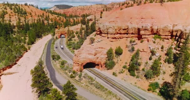 Cenário Deslumbrante Cânions Brilhantes Dia Ensolarado Rochas Incríveis Arcos Canyons — Vídeo de Stock