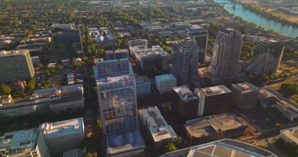 Moderne Landschaft Von Sacramento Kalifornien Usa Herrliches Grünes Stadtpanorama Sonnigen — Stockvideo