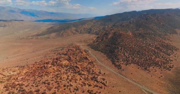 Paisagem Montanhosa Seca Sem Vida Nas Áreas Desertas Dos Estados — Vídeo de Stock