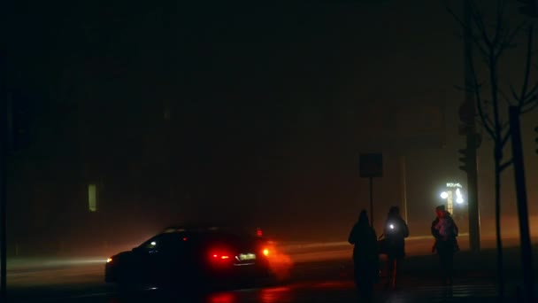 People Use Flashlights Walking Dark Streets Electricity Cut Offs Ukraine — Stock Video