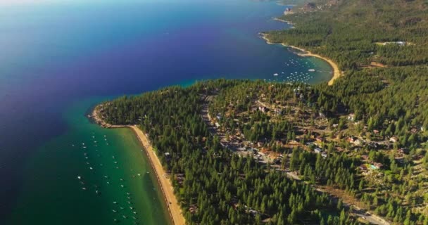 Léto Cestování Blue Lake Drone Shot Letecký Pohled Jezero Tahoe — Stock video
