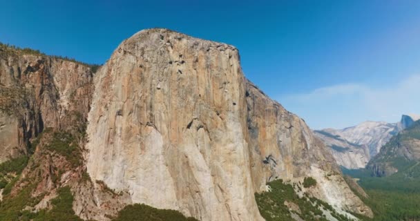 Kaliforniya Dağ Manzaraları Yosemite Natoinal Park Hava Görüntüsü — Stok video