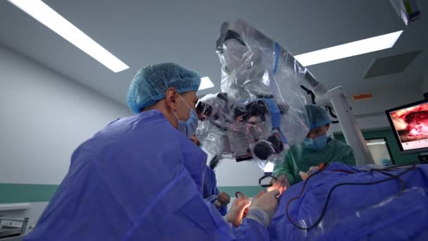 Moderne Medizinische Notfallversorgung Professionelle Neurochirurgie — Stockvideo