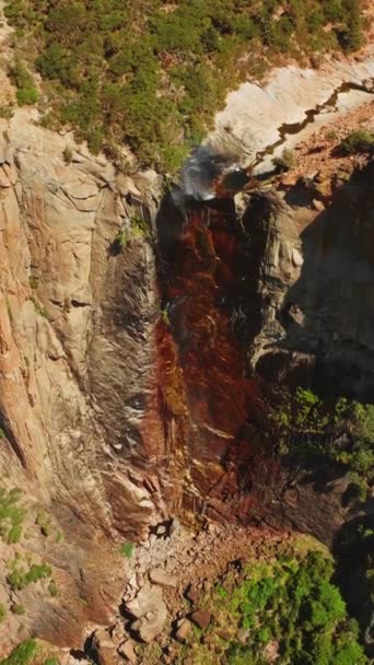 Torkat Vattenfall Yosemite National Park Kalifornien Usa Branta Klippor Med — Stockvideo